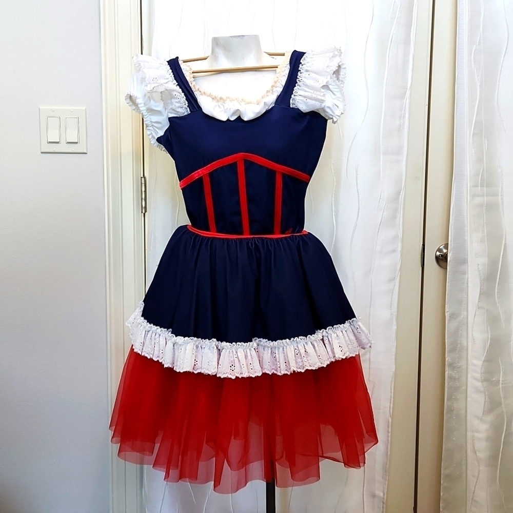 Bavarian Oktoberfest German Beer Maid 2pc Costume